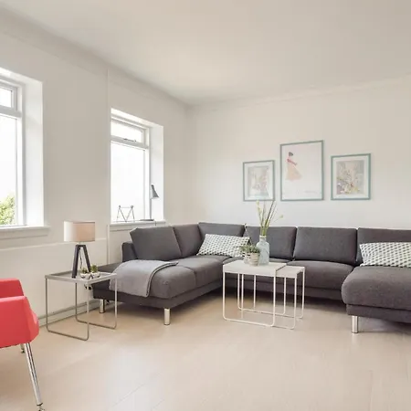 Five-bedroom In 펜션