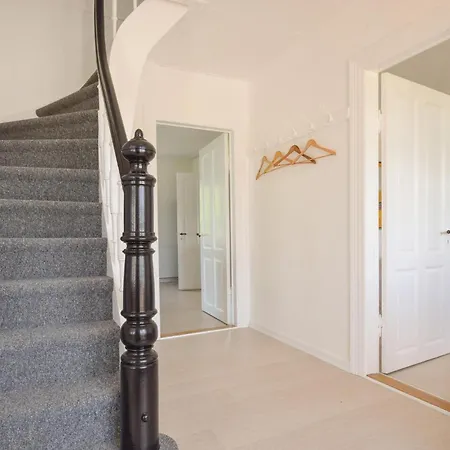 Five-bedroom In * Nordenbro Vesteregn