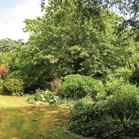 Five-bedroom In 펜션